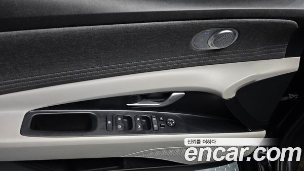 Hyundai Elantra 2021, фото 31