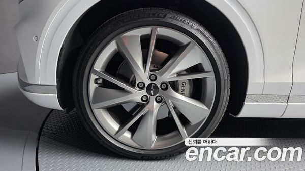 Genesis GV70 2025, фото 5