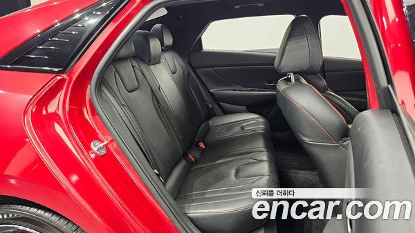 Hyundai Elantra 2021, фото 15