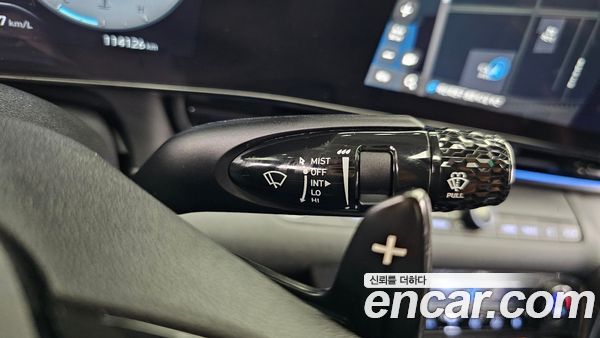 Hyundai Elantra 2021, фото 29