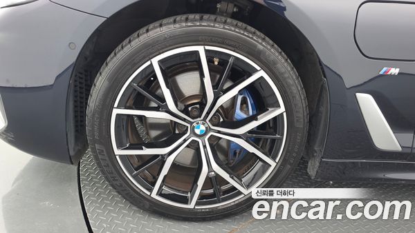 BMW 5 Series 2021, фото 5