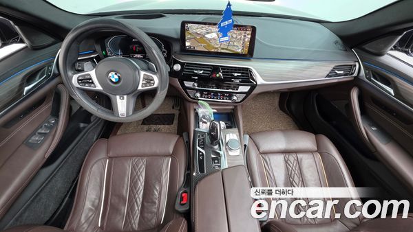 BMW 5 Series 2021, фото 10