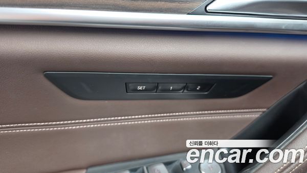 BMW 5 Series 2021, фото 29