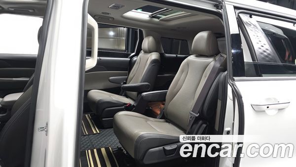 Kia Carnival 2025, фото 16