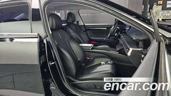 Hyundai Grandeur 2023, фото 16