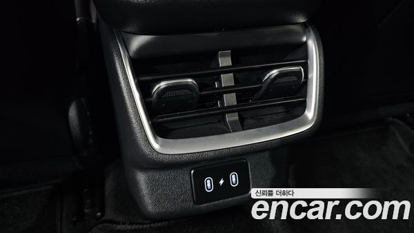 Hyundai Grandeur 2023, фото 31