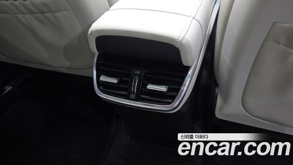Hyundai Grandeur 2023, фото 35