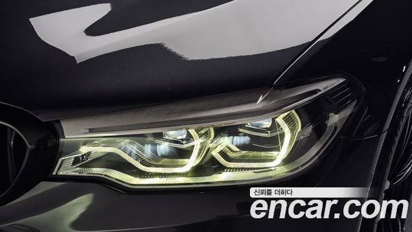 BMW 5 Series 2020, фото 7