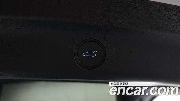 Tesla Model Y 2024, фото 26