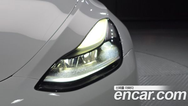 Tesla Model Y 2024, фото 8