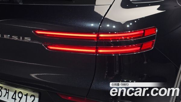 Genesis GV70 2025, фото 9