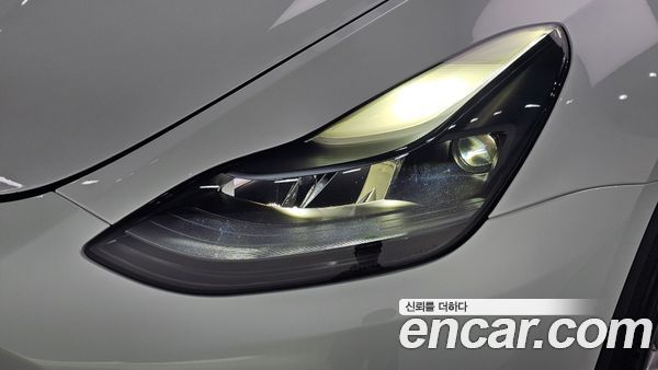 Tesla Model Y 2024, фото 7