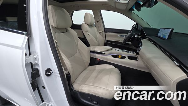 Genesis GV70 2021, фото 15