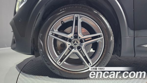 Mercedes-Benz GLB 2022, фото 5