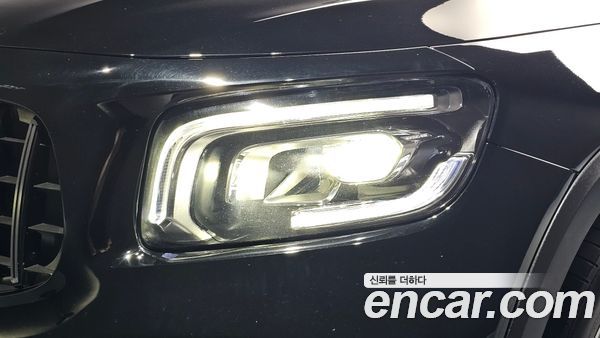 Mercedes-Benz GLB 2022, фото 8