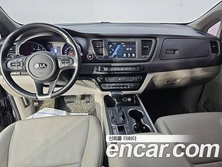 Kia Carnival 2020, фото 5