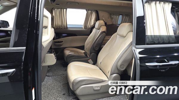 Kia Carnival 2023, фото 16