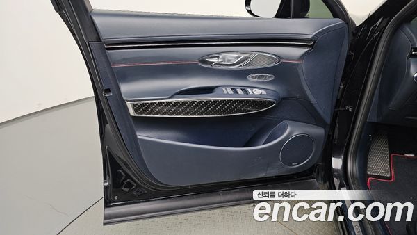 Genesis GV70 2021, фото 13