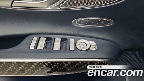 Genesis GV70 2021, фото 28
