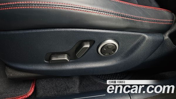 Genesis GV70 2021, фото 32