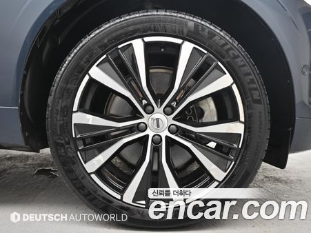 Volvo XC60 2023, фото 5