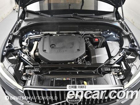 Volvo XC60 2023, фото 6