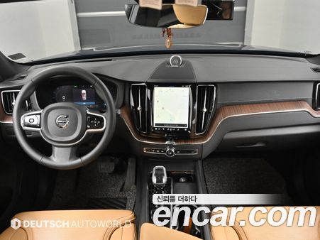 Volvo XC60 2023, фото 7