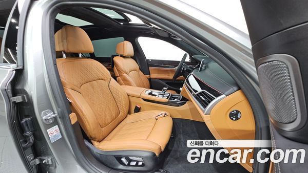 BMW 7 Series 2021, фото 15