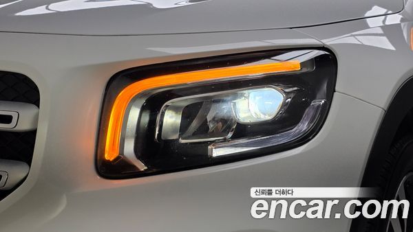 Mercedes-Benz GLB 2022, фото 7