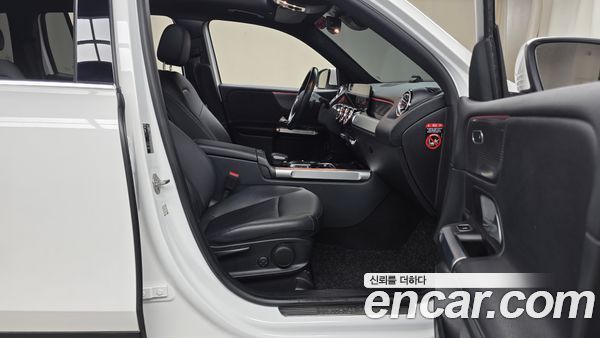 Mercedes-Benz GLB 2022, фото 15