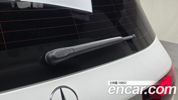Mercedes-Benz GLB 2022, фото 28