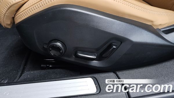 Volvo V60 2021, фото 31