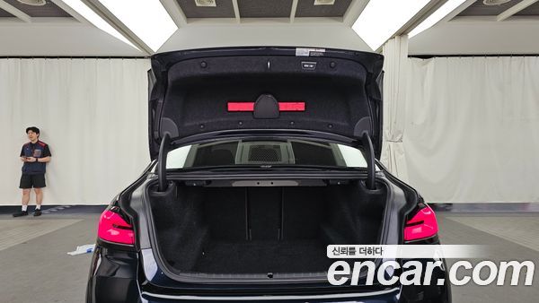 BMW 5 Series 2022, фото 20