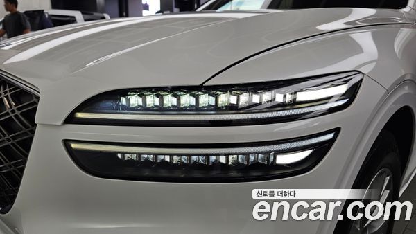 Genesis GV70 2025, фото 8