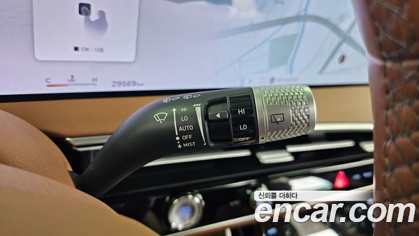 Genesis GV70 2025, фото 29
