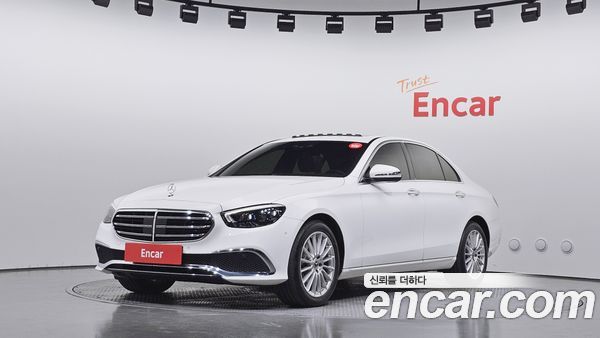 Mercedes-Benz E-Class 2021