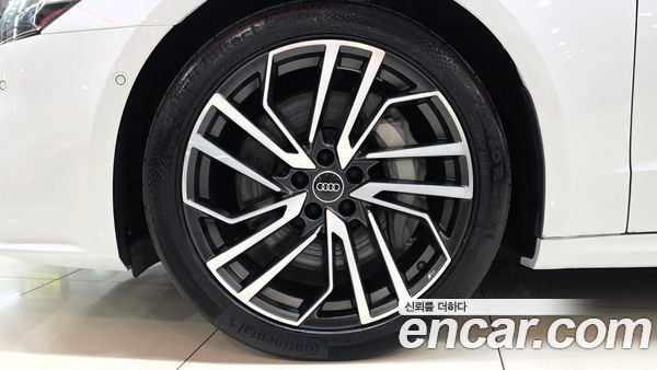 Audi A7 2024, фото 20