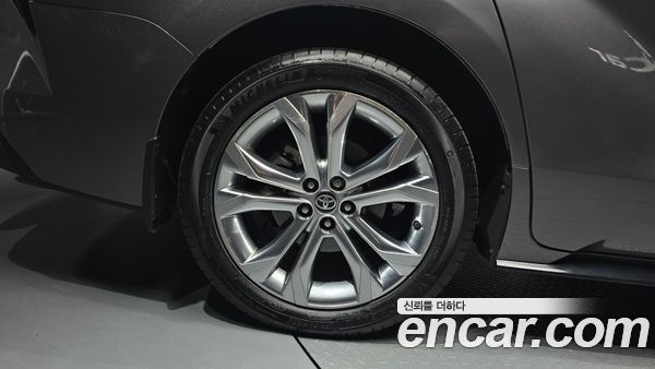 Toyota Sienna 2021, фото 4