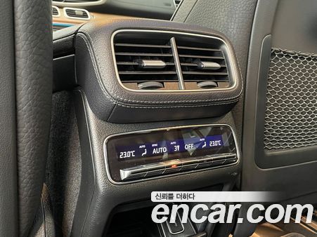 Mercedes-Benz GLE 2020, фото 14
