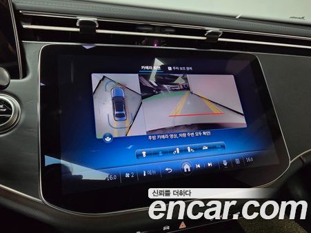 Mercedes-Benz E-Class 2025, фото 14