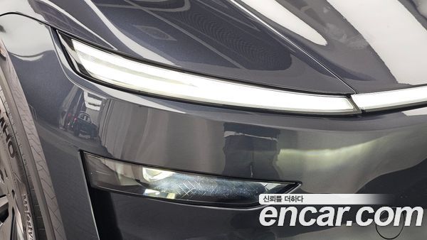 Tesla Model Y 2026, фото 8