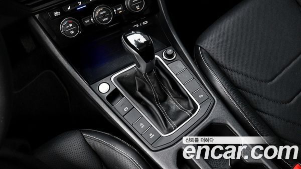 Volkswagen Jetta 2023, фото 14
