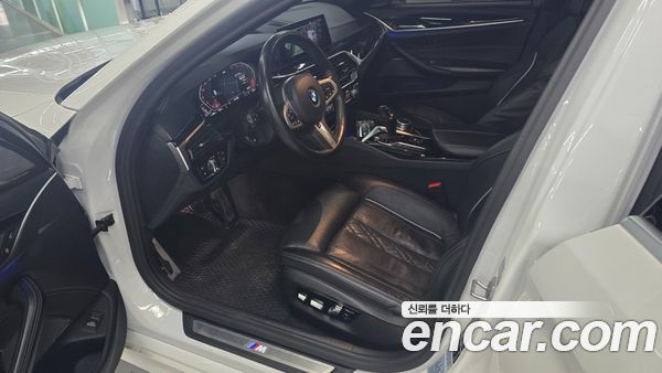 BMW 5 Series 2020, фото 7