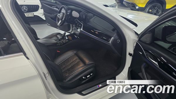 BMW 5 Series 2020, фото 9