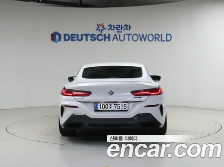 BMW 8 Series 2022, фото 5