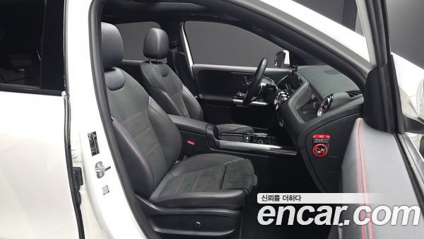 Mercedes-Benz GLA 2025, фото 16