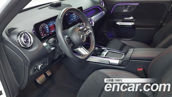 Mercedes-Benz GLB 2024, фото 14