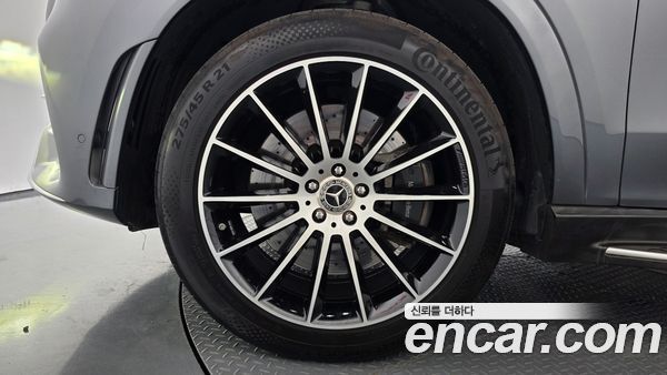 Mercedes-Benz GLE 2022, фото 5
