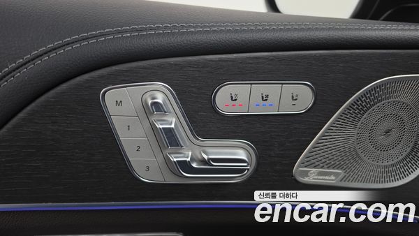 Mercedes-Benz GLE 2022, фото 29