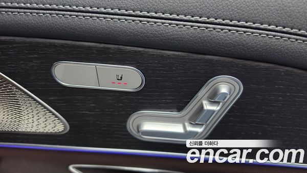 Mercedes-Benz GLE 2022, фото 36